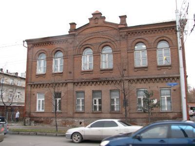 Здание фельдшерско-акушерской школы, где в 1902–1906 годах проходили заседания Красноярского комитета РСДРП, хранилась нелегальная литература