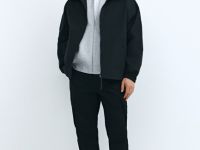 Ветровка с капюшоном, Черный