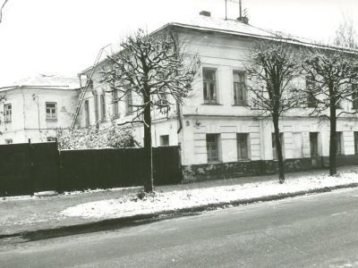 Дом жилой Бекеневых и Кудриных. Здесь жил видный филолог-методист В.В. Голубков