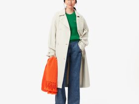 Женский шерстяной свитер Lacoste с круглым вырезом