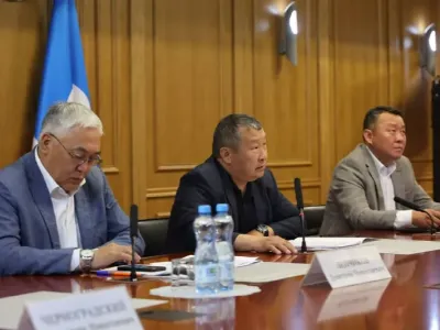 В Якутии доставили более 400 тысяч тонн грузов по северному завозу