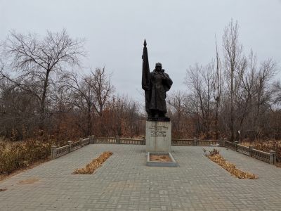 Могила Героя Советского Союза Семенова П.А., погибшего в борьбе с фашистами