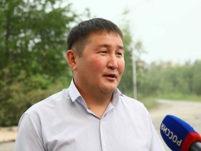 Яков Степанов от «ЕР» избран главой Томпонского района