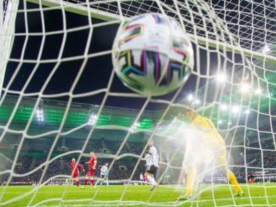 Более 8 млрд рублей направят на развитие российского спорта