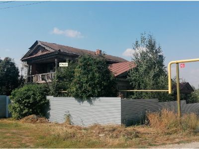 Здание конторы фабрики братьев Комаровых, где жил Н.В.Комаров