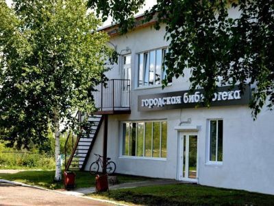 Городская библиотека № 4 им. С. Есенина п. Дубинино