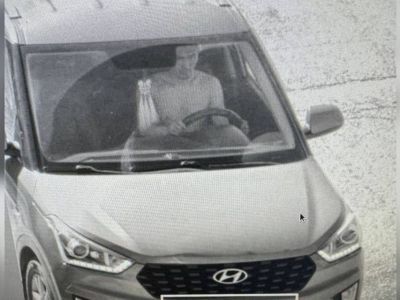 В Якутске обнаженный пьяный мужчина угнал автомобиль и устроил два ДТП