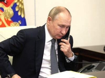 Путин назвал Макрону условия для урегурования ситуации в Украине