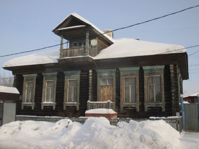 Дом с мезонином