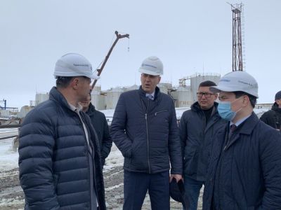 На Чокурдахскую нефтебазу в Якутии завезут нефтепродукты Северным морским путём
