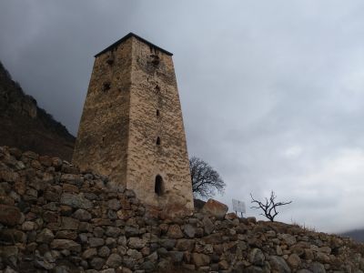 Оборонительные башни "Абай-Кала"