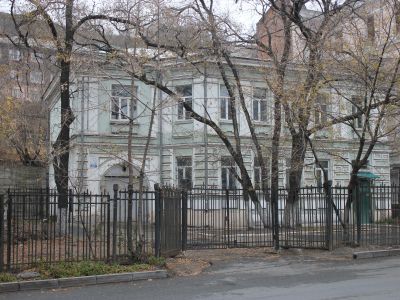 Дом, в котором  жил и работал известный общественный деятель края Соловьев Н.М.