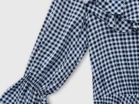 Платье с воланом