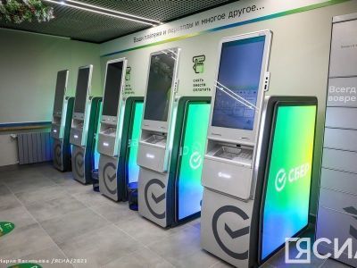 Клиенты других банков более 30 млн раз внесли наличные на свои счета через банкоматы Сбера