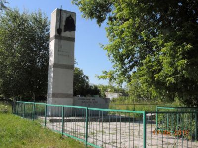 Братские могилы с обелисками воинов Гражданской войны из состава 28-й дивизии, командиром которой был В.М. Азин