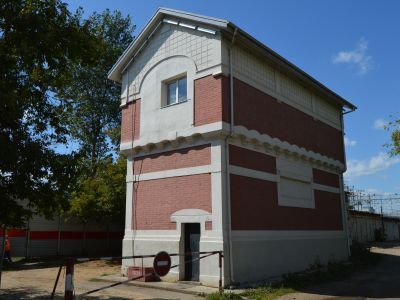 Будка центрального управления стрелками и сигналами