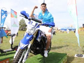 Даниил Слепцов стал победителем Игр Бэргэна на Ысыахе Туймаады