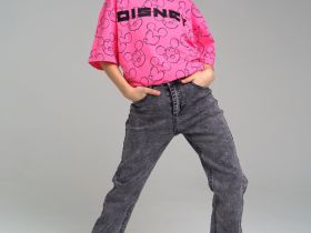 Футболка с принтом Disney для девочки