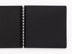 Скетчбук для графики Малевичъ "GrafArt" Total Black 19х19 см 60 л 150 г