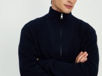 Шапка из шерсти