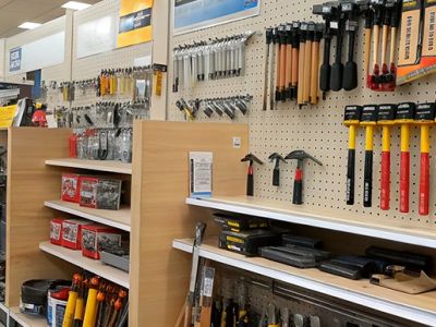 Какие угрозы скрывают дешевые инструменты?