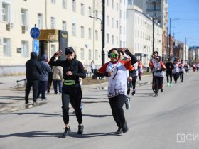 В Якутске состоялся забег наследников Победы «Помним! Гордимся! Благодарим!»