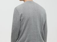 Джемпер с эластичным низом