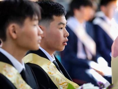 Центр «Мой бизнес» в Якутии организовал благотворительную акцию для выпускников — детей участнико...