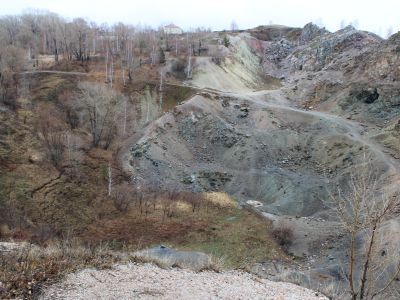 Карьер /разнос/