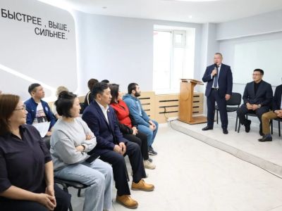 Судейский корпус V Спартакиады трудовых коллективов получил новую спортивную экипировку