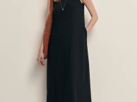 Платье миди льняное с округлым вырезом