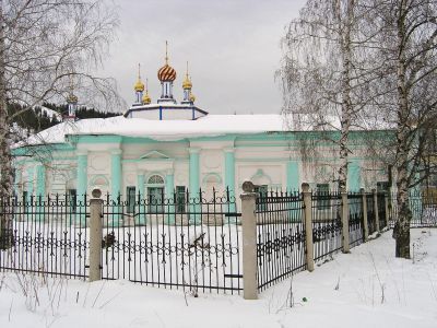 Заводская каменная церковь