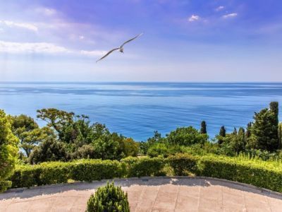 Санаторий для детского отдыха в Алупке передаст Якутии Крым