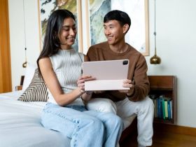 Чехол-книжка uBear