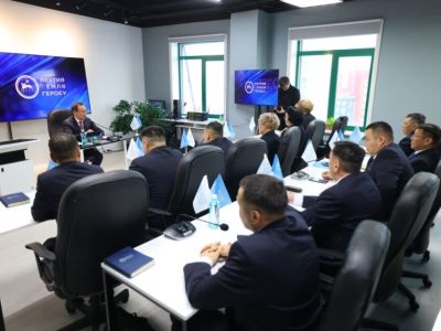 Айсен Николаев обсудил с курсантами программы «Якутия – Земля героев» проекты для развития региона
