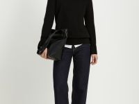 Джемпер с округлой горловиной прямого силуэта