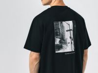 Футболка с принтом и патчем, Черный