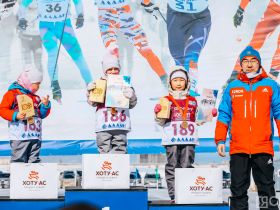 Звезды Олимпийских игр пробежали лыжный марафон с якутянами