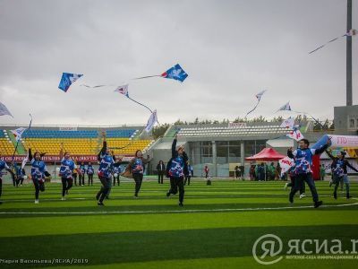 В Якутске провели «цифровую» зарядку и запустили в небо 22 воздушных змея