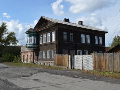 Дом Дерябина (деревянный)