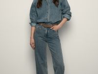 Джинсы flared fit женские