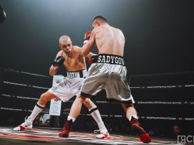 Якутские боксёры одержали победы в поединках турнира «Битва за контракт»