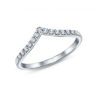 Серебряное кольцо с фианитами