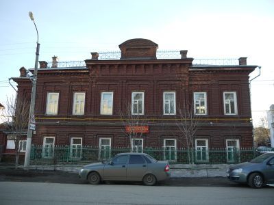 Промышленно-жилая усадьба: жилой дом