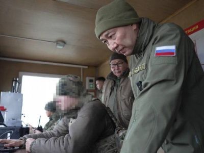 Глава Якутии Айсен Николаев посетил отдельную бригаду спецназа ВДВ