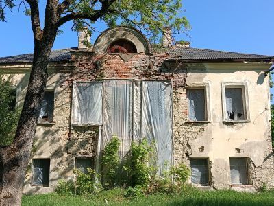 Второй господский дом с хозяйственной постройкой