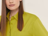 Рубашка с коротким рукавом и нагрудными карманами