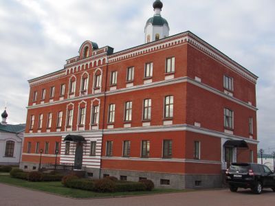 Братский корпус