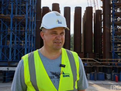 Начальник участка Константин Бовтик рассказал о работе на строительстве Ленского моста