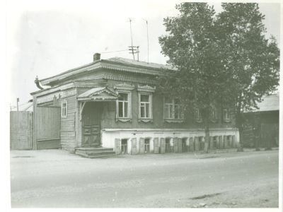 Дом жилой (дерево, кирпич)